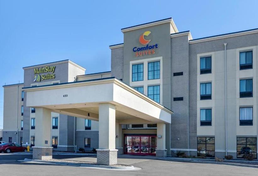 Отель Mainstay Suites Near Denver Downtown