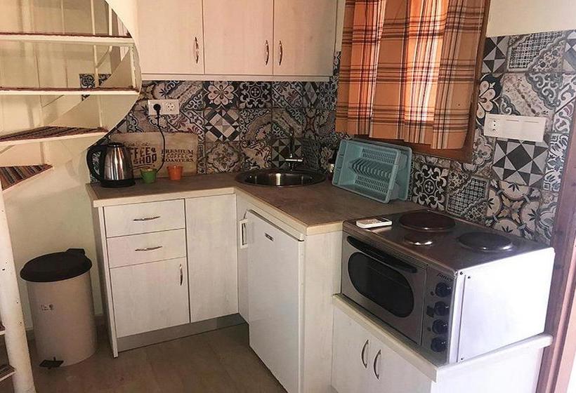 酒店 Mary Helen Apartments