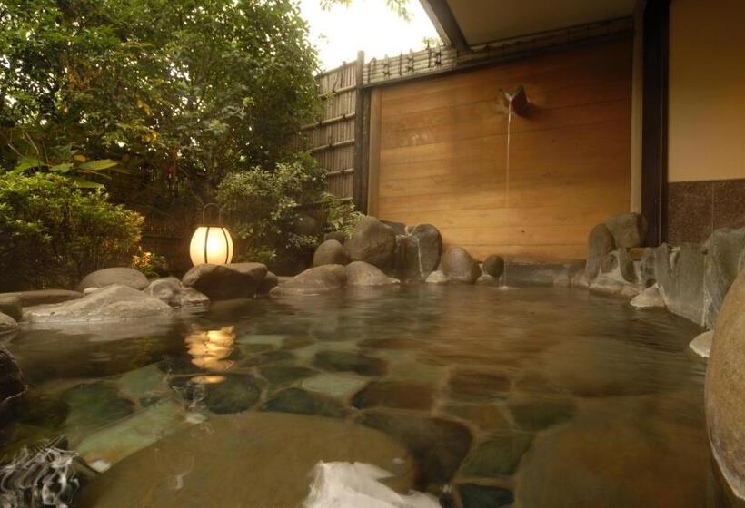 فندق Marukyu Ryokan