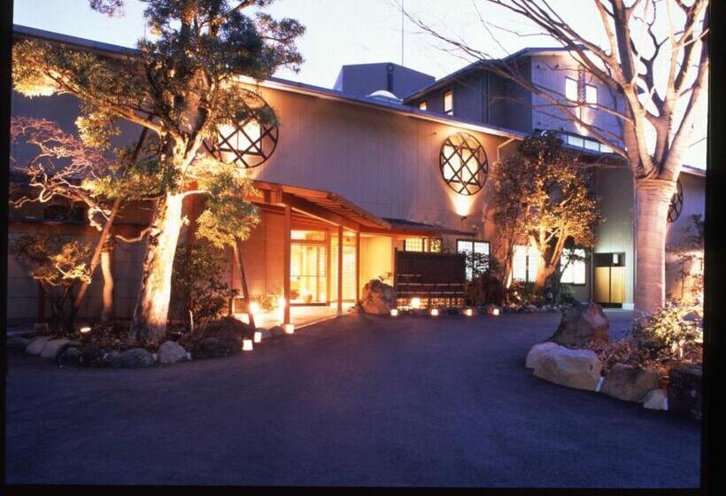 فندق Marukyu Ryokan