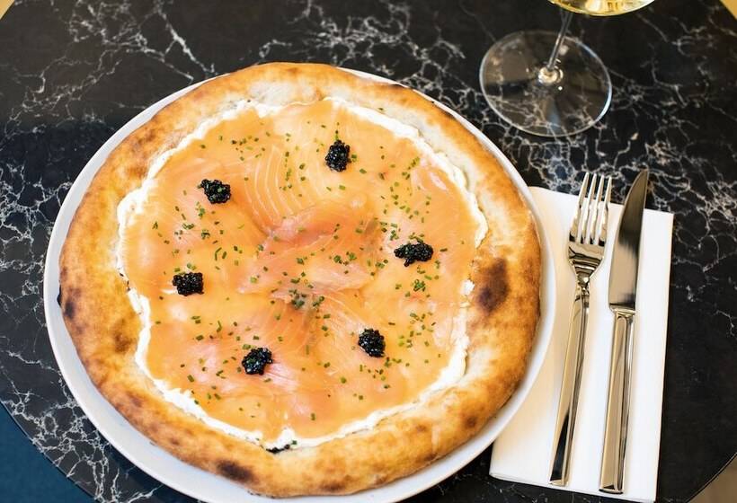 هتل Moxy Vienna Airport