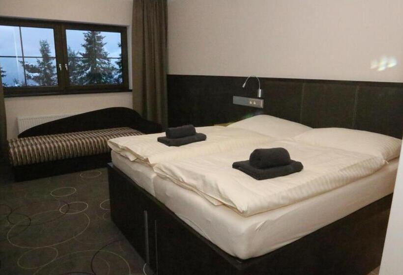 Apartment Hotel Orion