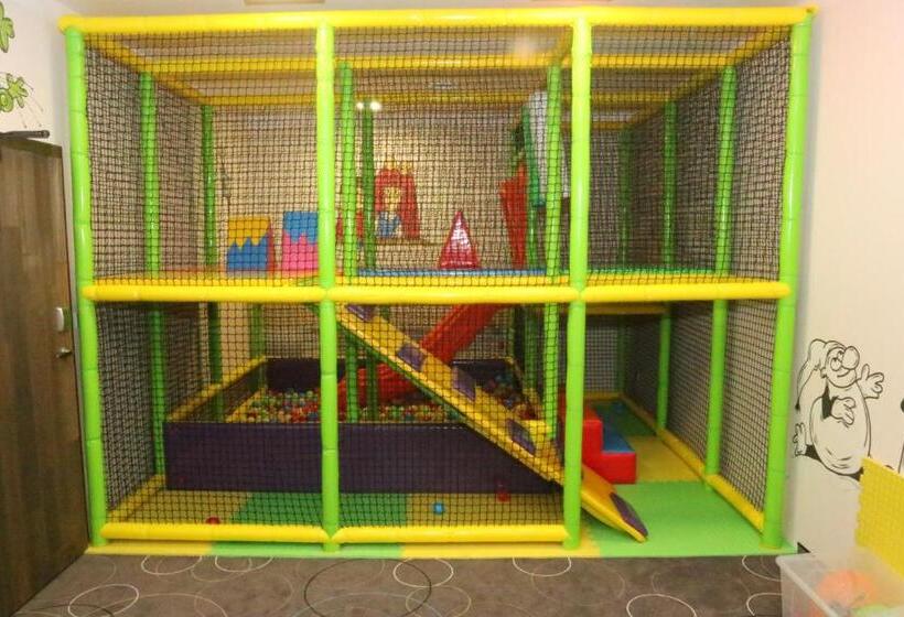 Apartment Hotel Orion