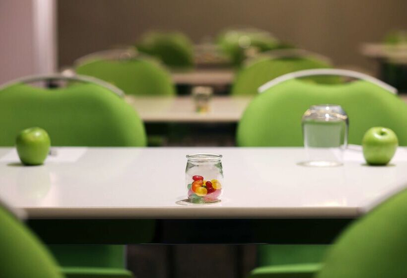 Hotel Park Inn By Radisson Izmir