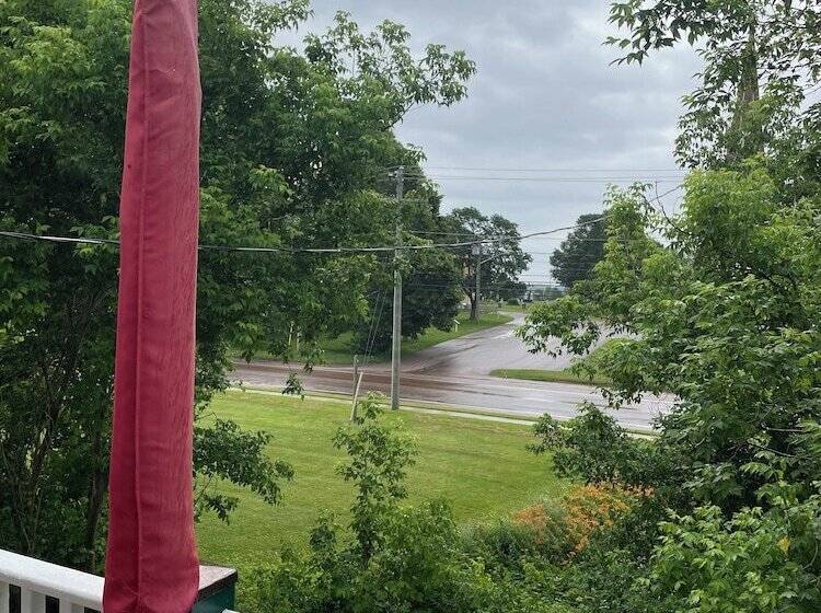 فندق Prince County Guest House