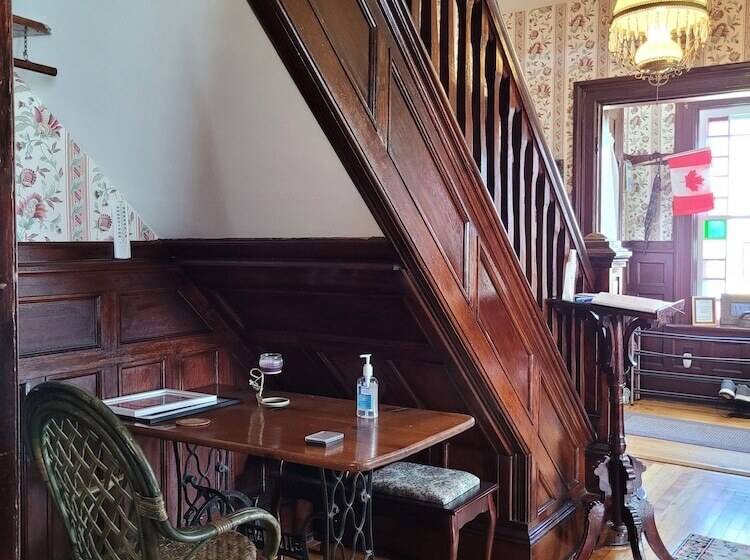 فندق Prince County Guest House