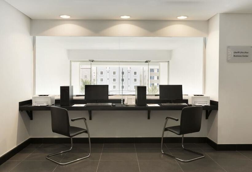 فندق Ramada Encore Al Khobar Olaya