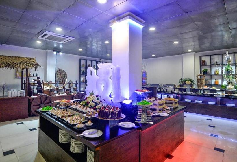 호텔 Royal Kandyan