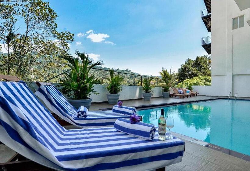 호텔 Royal Kandyan