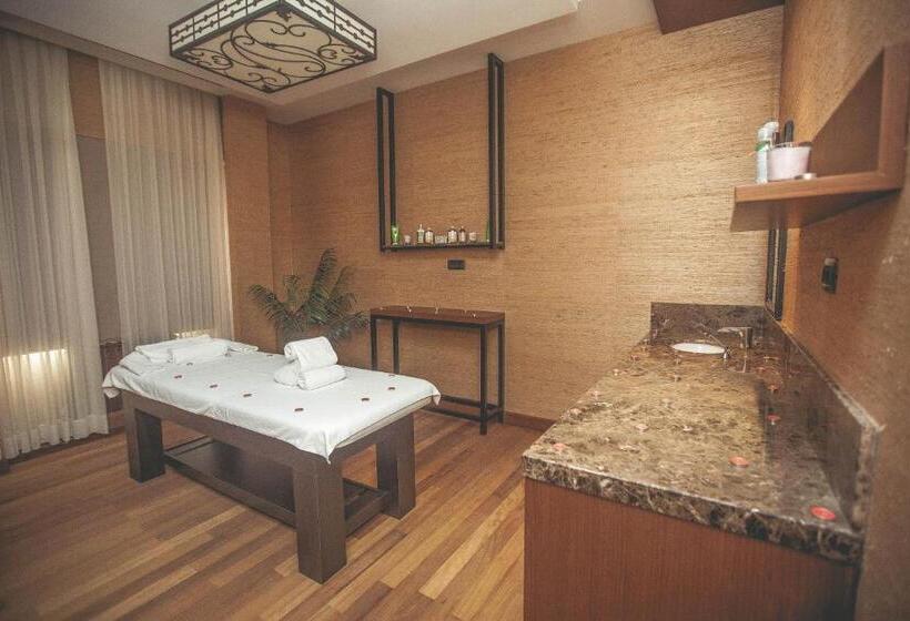 هتل Sakit Gol   Silent Lake