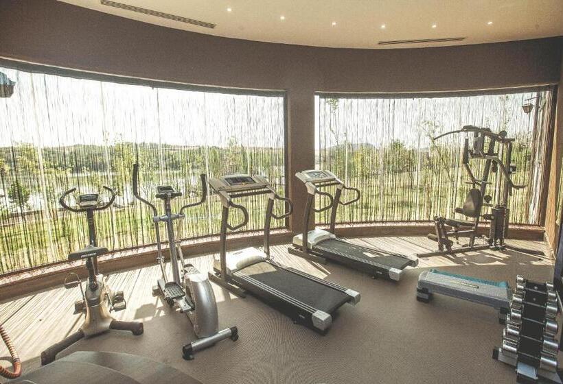 هتل Sakit Gol   Silent Lake