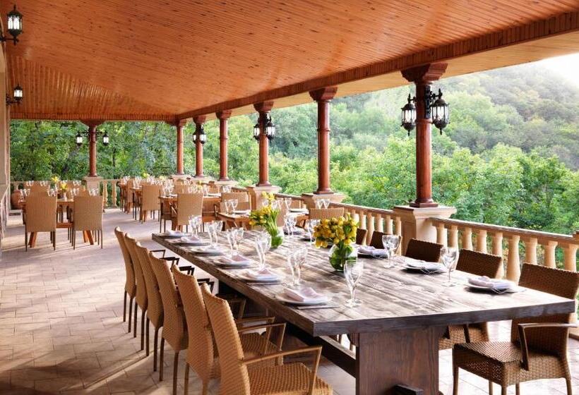 هتل Shamakhi Palace Sharadil