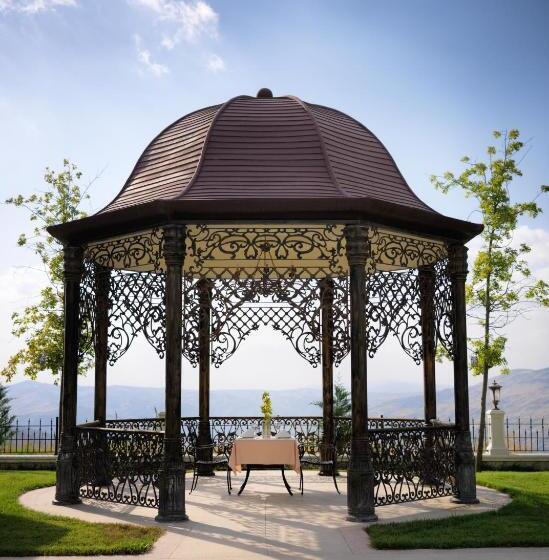 هتل Shamakhi Palace Sharadil