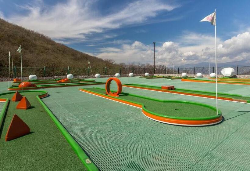 هتل Shamakhi Palace Sharadil