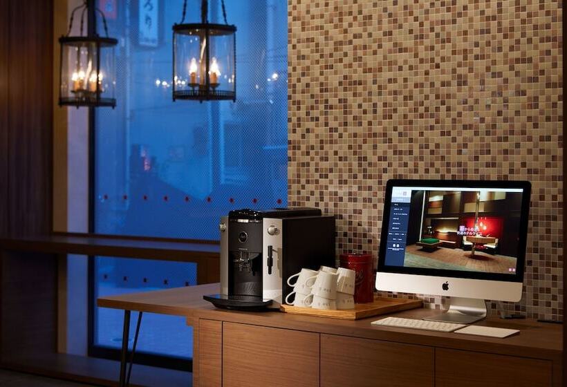 בית מלון כפרי The B Shimbashi Toranomon