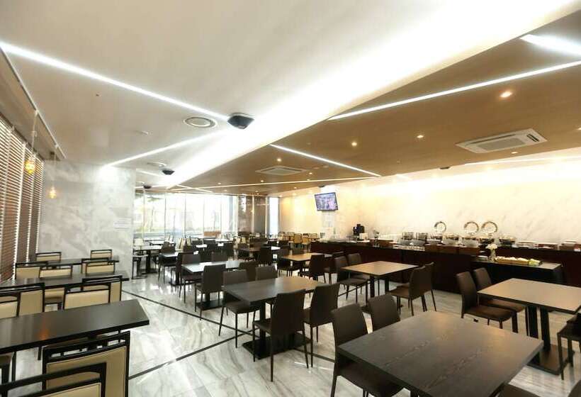 בית מלון כפרי The Best Jeju Seongsan