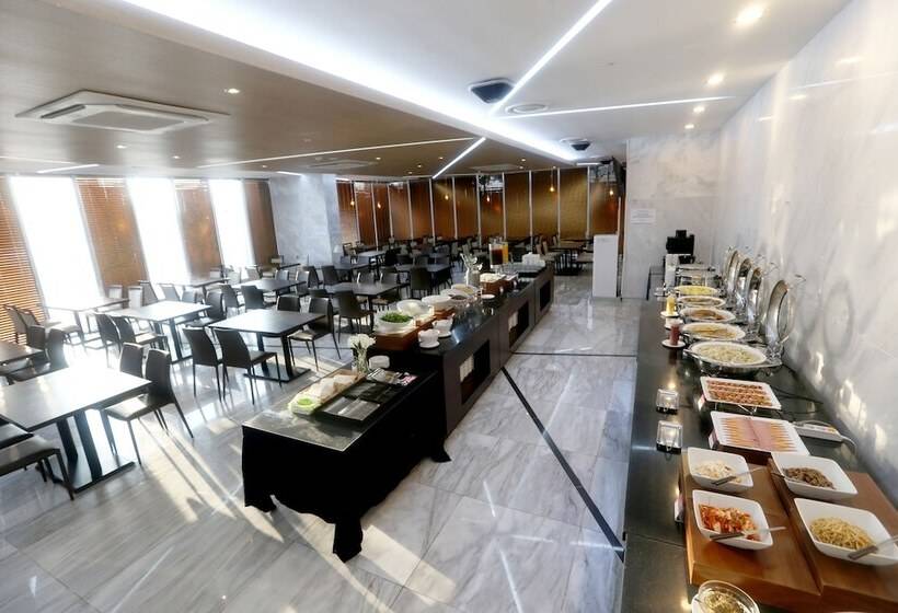 בית מלון כפרי The Best Jeju Seongsan