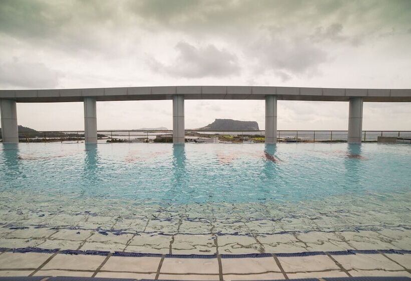 בית מלון כפרי The Best Jeju Seongsan