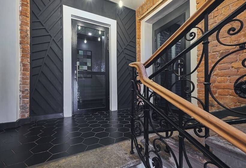 Отель The Faces Petrogradskaya