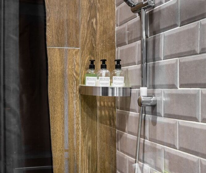 Отель The Faces Petrogradskaya