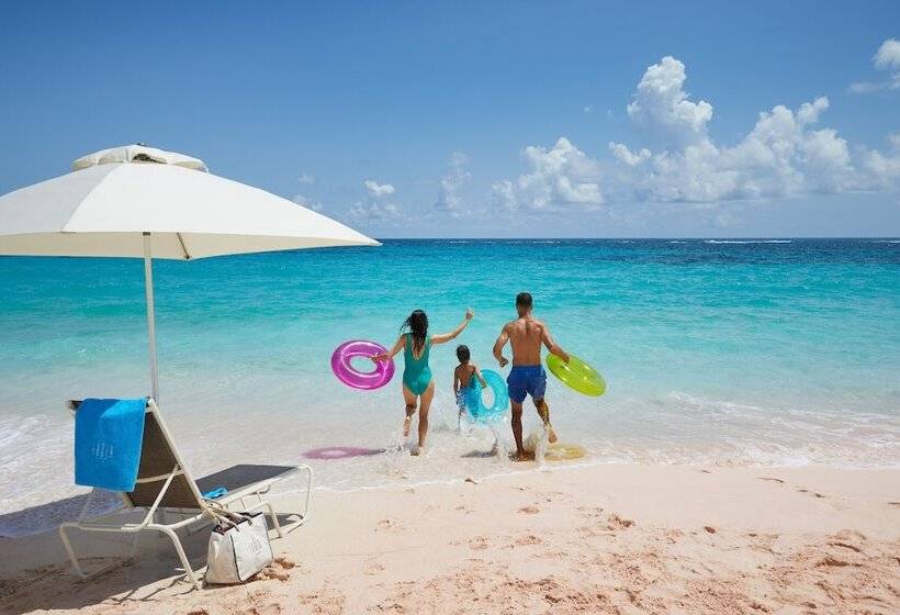 فندق The Loren At Pink Beach