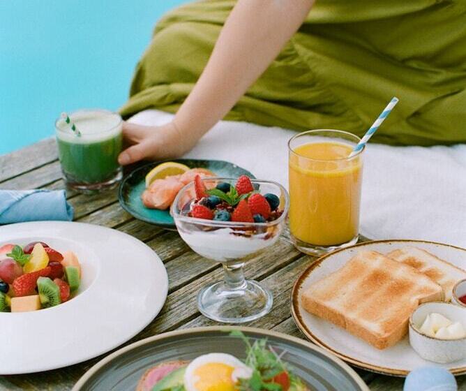 فندق The Loren At Pink Beach