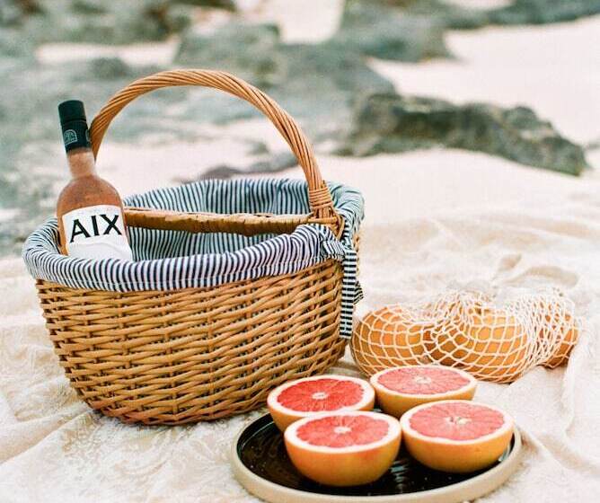 فندق The Loren At Pink Beach