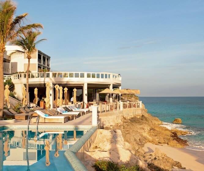 فندق The Loren At Pink Beach