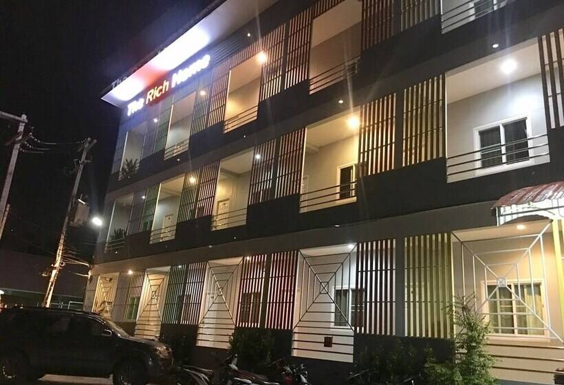 فندق The Rich Home