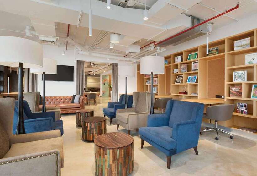 هتل Tryp By Wyndham Dubai