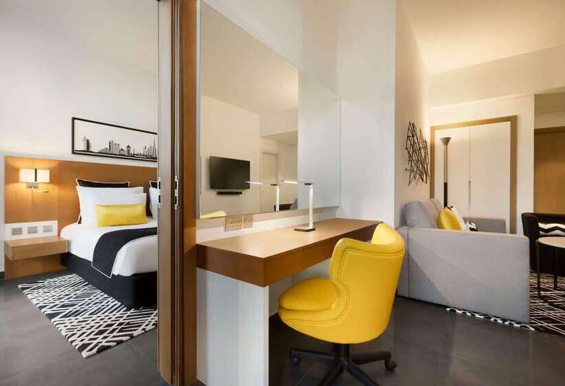 هتل Tryp By Wyndham Dubai