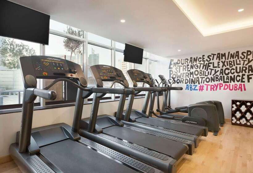 هتل Tryp By Wyndham Dubai