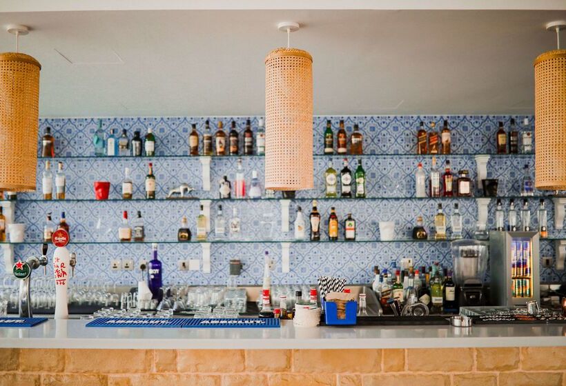 هتل Tryp By Wyndham Dubai