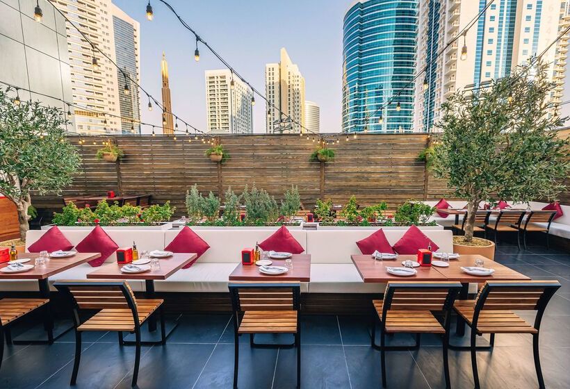 هتل Tryp By Wyndham Dubai