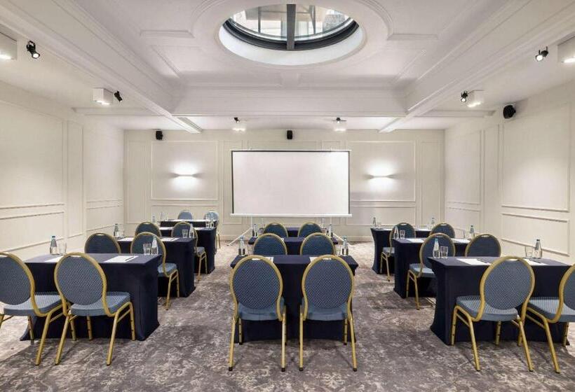 ホテル Wyndham Grand Krakow Old Town