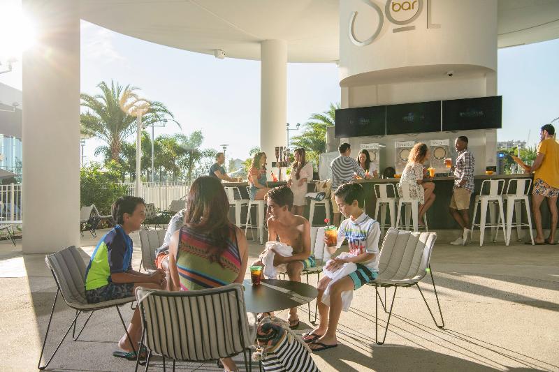 ホテル Universal S Aventura