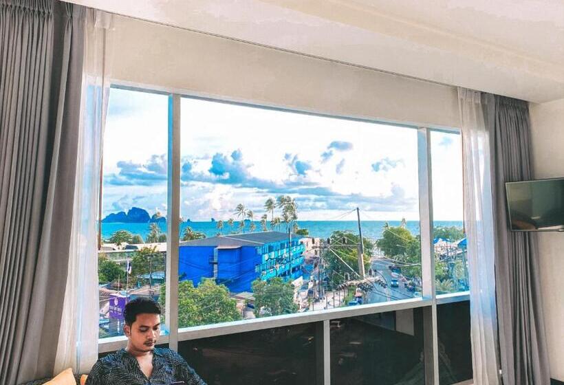 هتل Wake Up Aonang