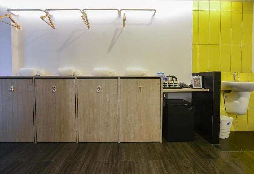 فندق Wake Up Aonang