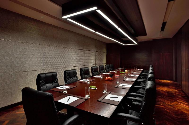 בית מלון כפרי Weligama Bay Marriott Resort & Spa