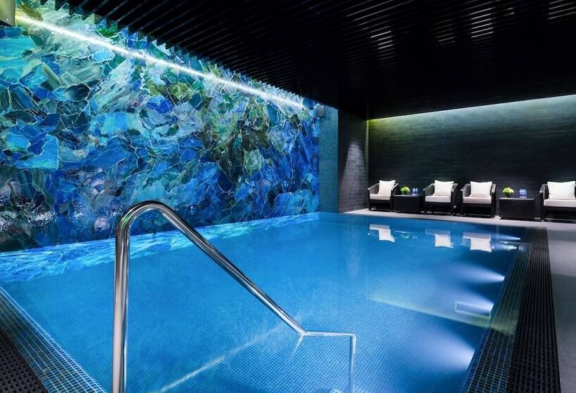 Lotte Hotel St.petersburg