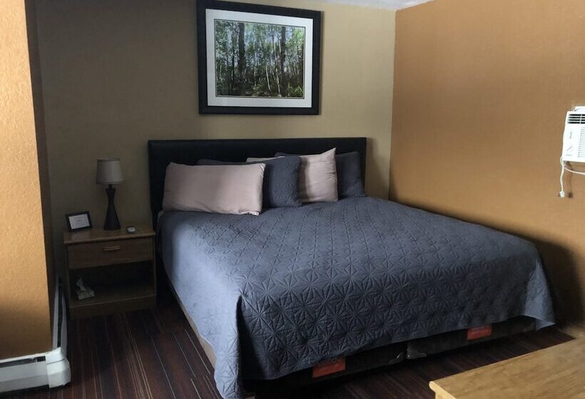 Мотель Adoba® Hotel Naubinway