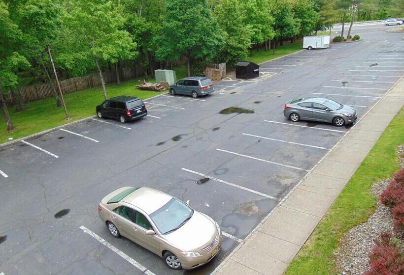 فندق على الطريق La Mirage