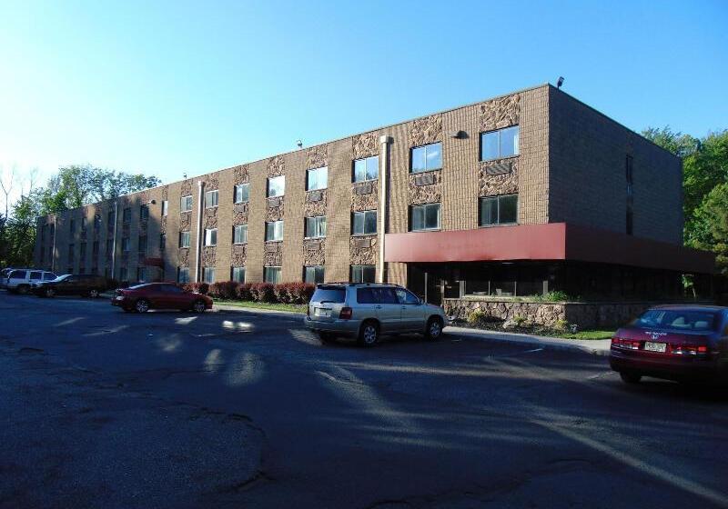 فندق على الطريق La Mirage