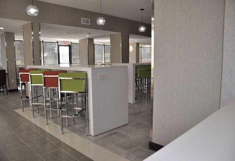 Nobile Hotel Parkway at Celebration Orlando