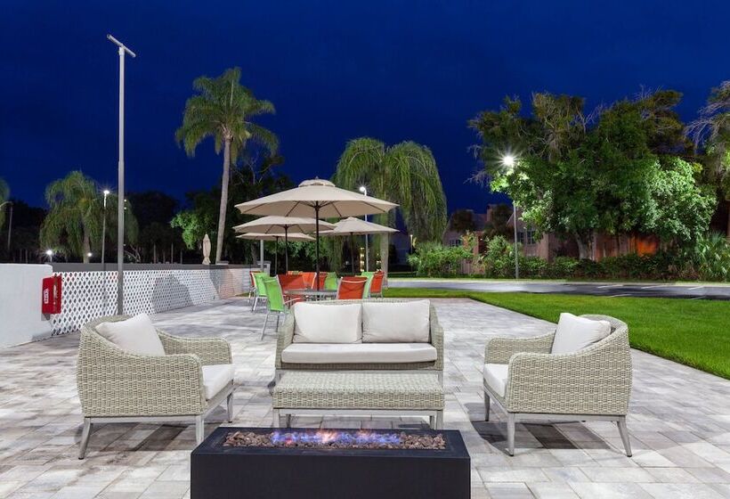 Nobile Hotel Parkway at Celebration Orlando