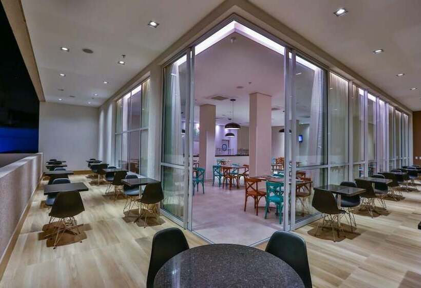 酒店 Summit Suítes Pindamonhangaba