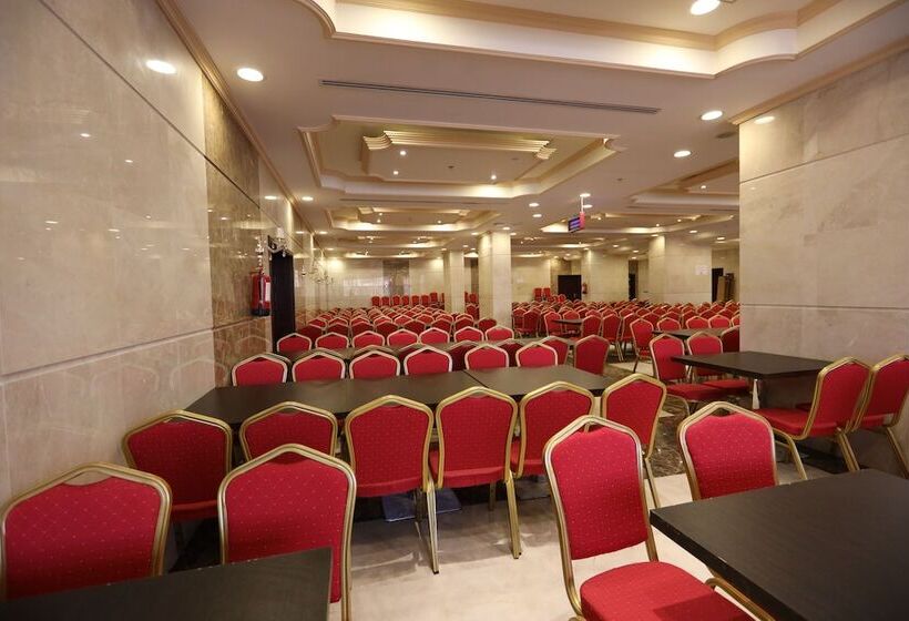 ホテル Al Rayyan Towers