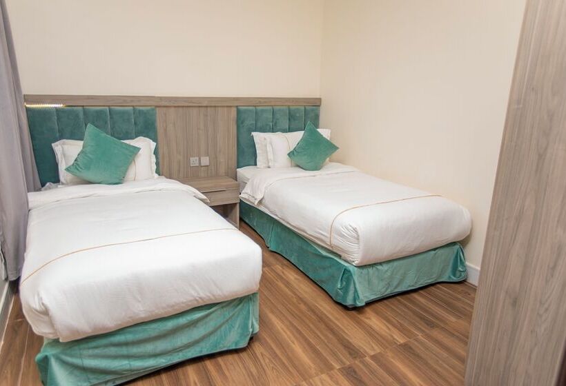 Отель Luxury Night