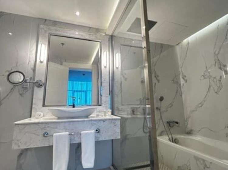 Sherao Hotel فندق شراعوه