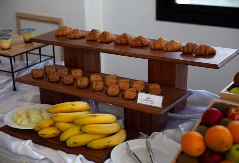 Sherao Hotel فندق شراعوه